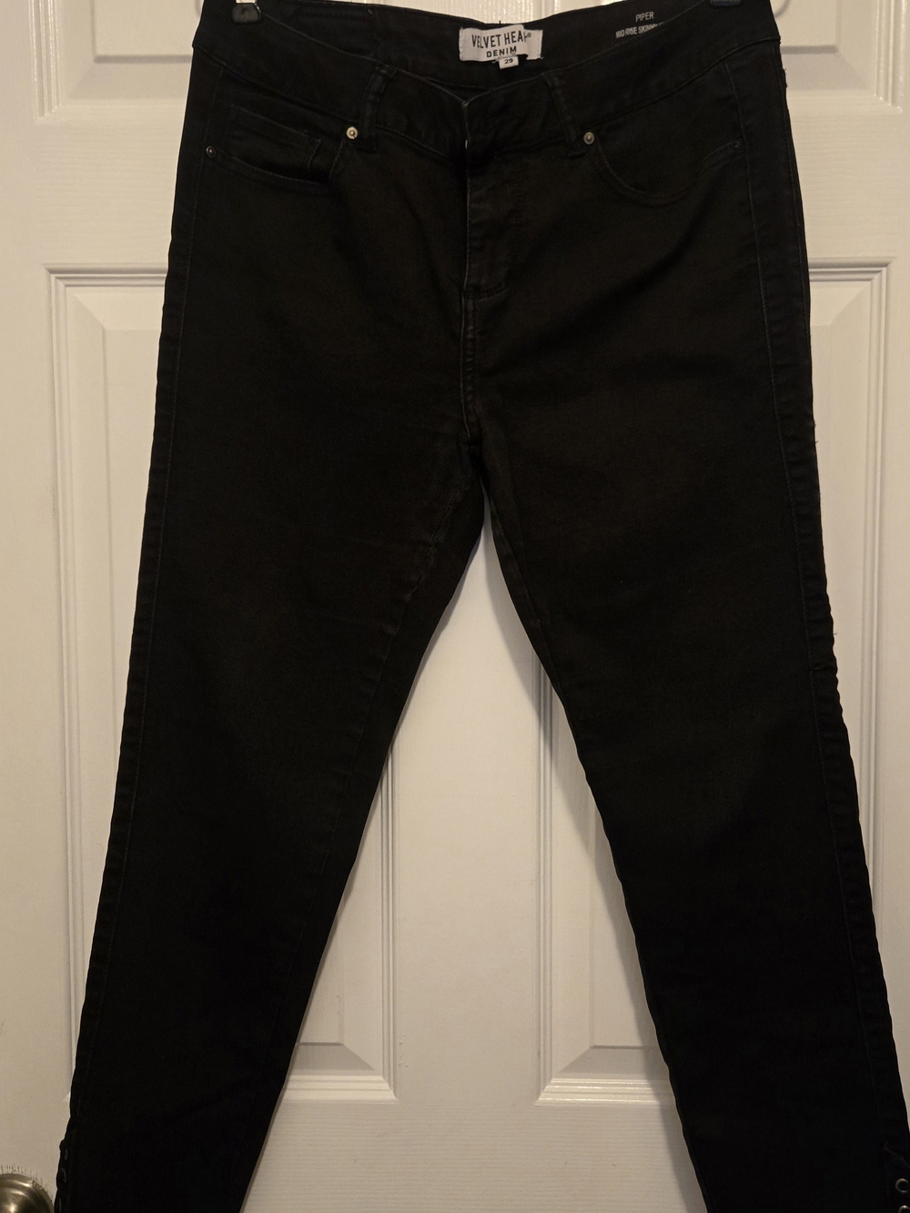 Velvet Heart Black Women’s Jeans
